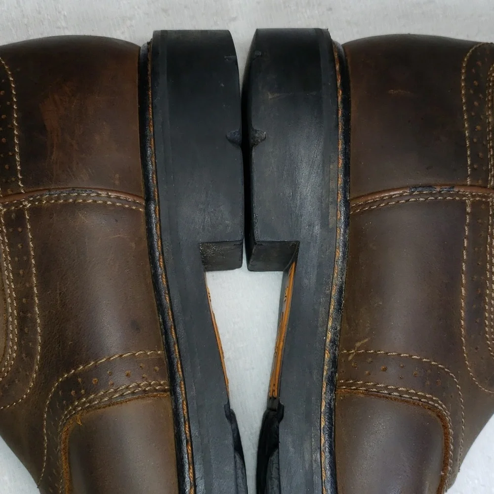 Men's ARIAT Boots Style 10002304(35760) Size 10D